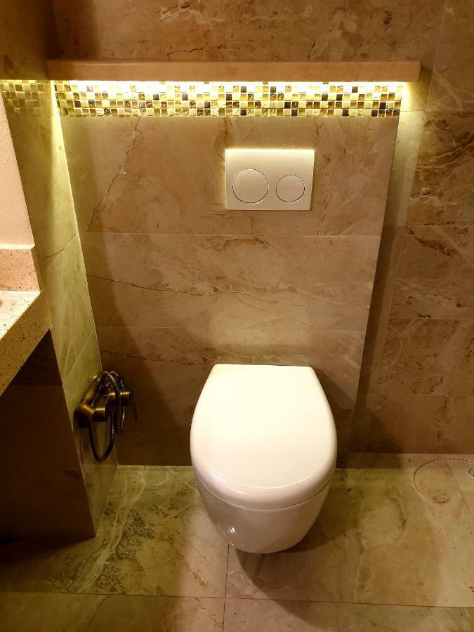 Апартаменты DADIANI TOWER Тбилиси Экстерьер фото